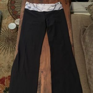 Lululemon leggings!